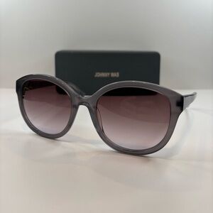 Johnny Was Sunglasses “Michelle” Grey Crystal 55•20•135 Case included